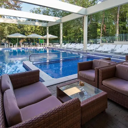 Отель Ariana Китен