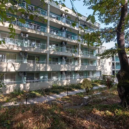 Отель Ariana Китен